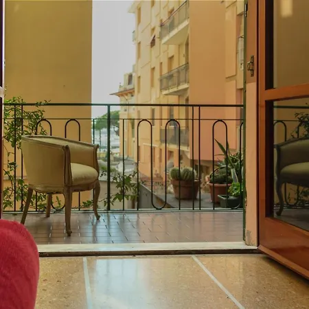 Della Dama Vicino Apartment